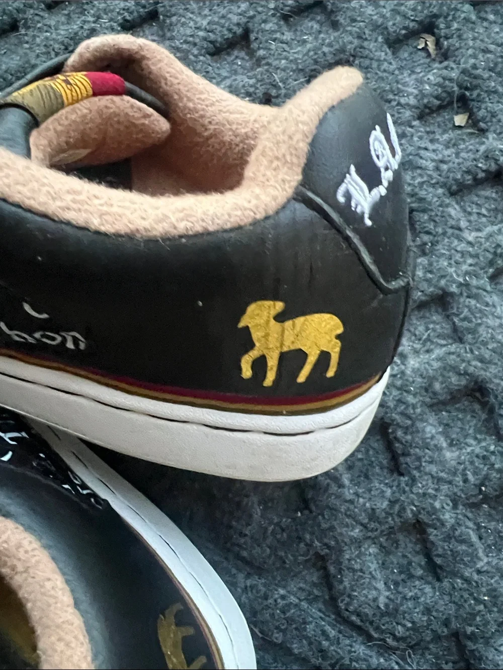 RARE ROYAL ELASTICS L.A.M.B Black